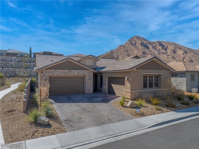Building Photo - 2931 Raywood Ash Dr