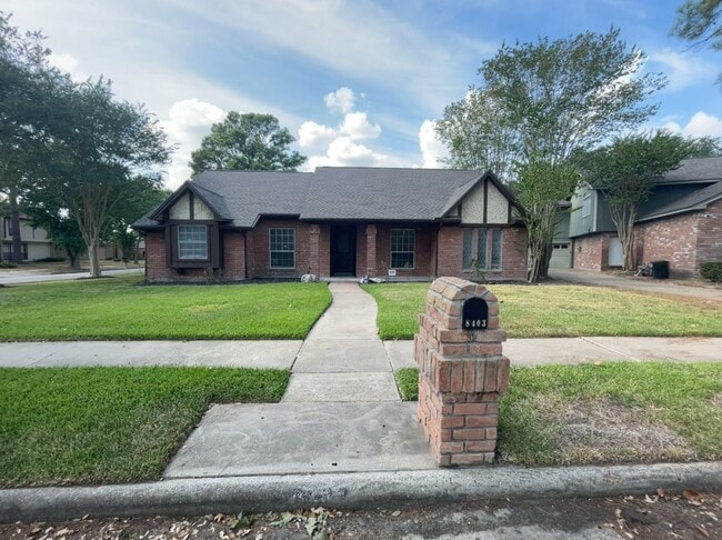 Building Photo - 8403 Windy Cove Ct