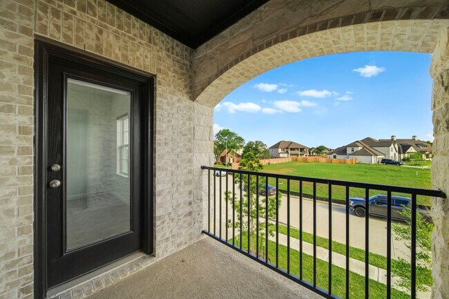 Building Photo - 21303 Shore Arbor Ln