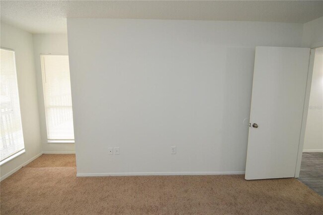 Building Photo - 5004 Castile Pl