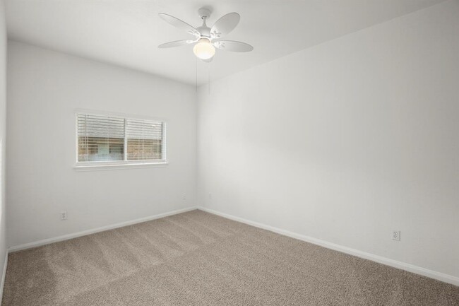 Building Photo - 1300 Estival Dr