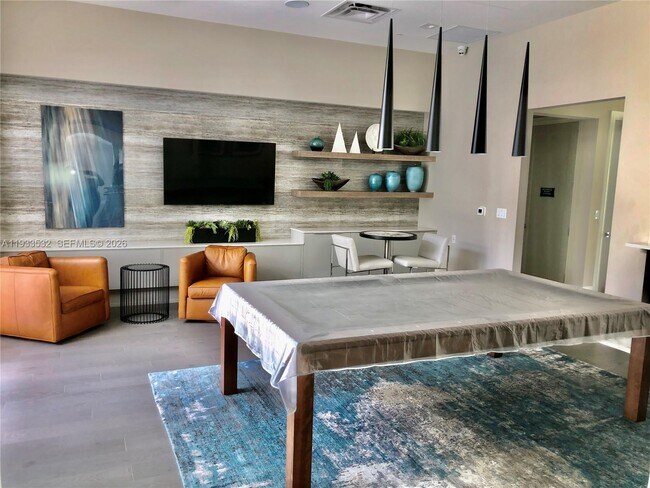 Building Photo - 8301 NW 41st St