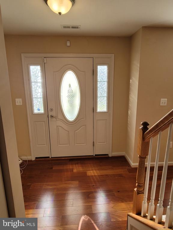 Building Photo - 141 Jefferson Rd