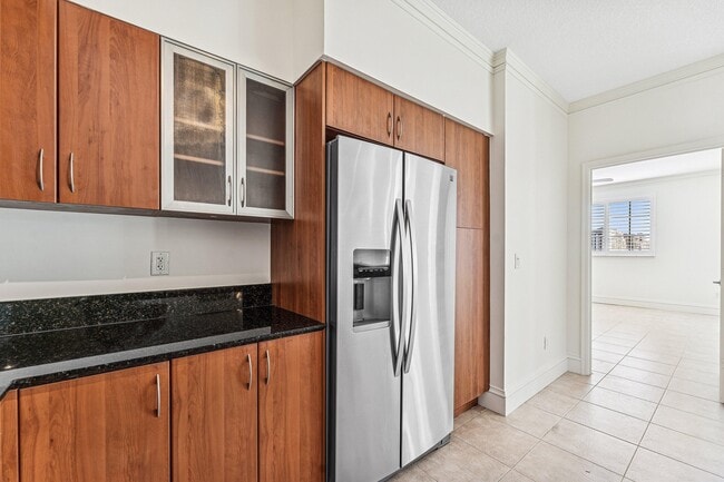 Building Photo - 233 S Federal Hwy