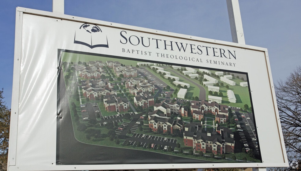 Building Photo - The Village on West Seminary