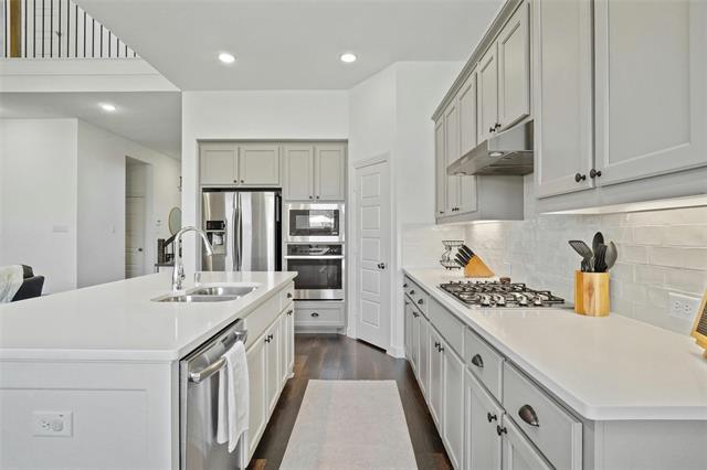 Building Photo - 525 Overton Ave