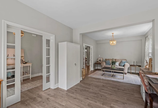 Building Photo - 207 Barbary Coast Dr