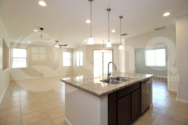 Building Photo - 4270 N 180th Ln