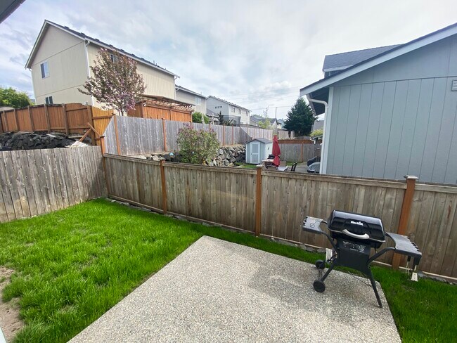 Backyard - 9010 174th Street Ct E