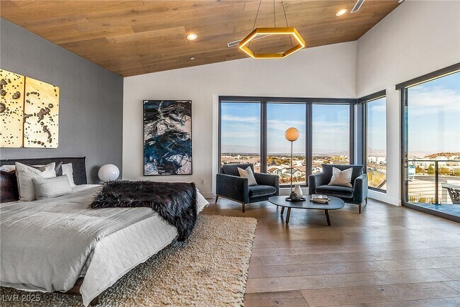 Building Photo - 2240 Sky Pointe Ridge Dr