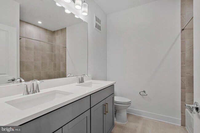 Building Photo - 19826 Lavender Dust Sq