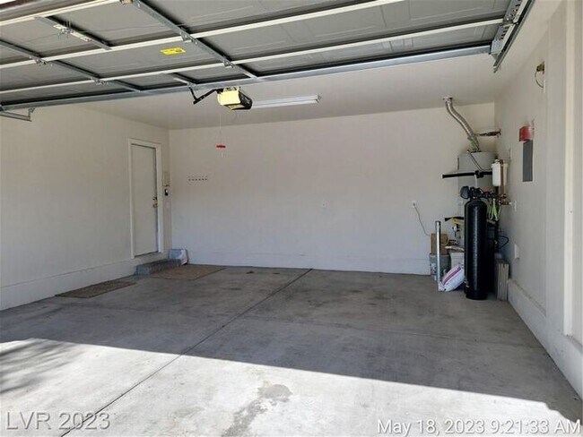 Building Photo - COMING SOON - Ready End of June