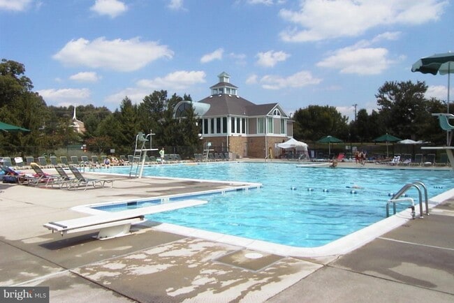 Building Photo - 7246 Cherwell Ln