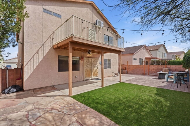 Building Photo - 10008 E Paseo San Ardo