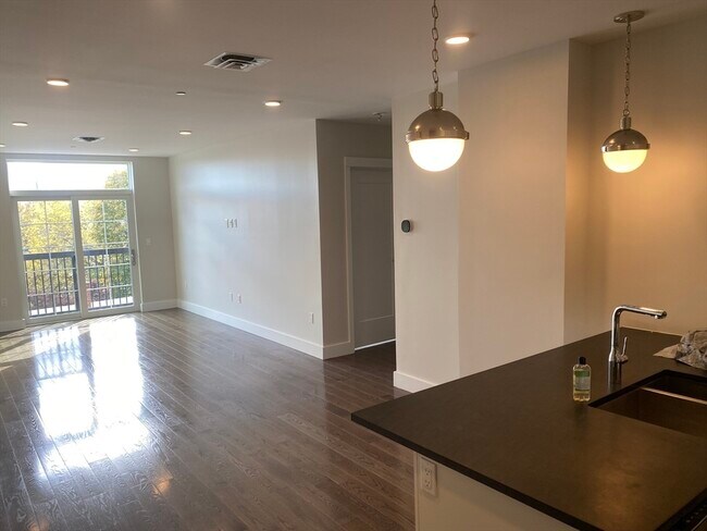 Building Photo - 434 McGrath Hwy