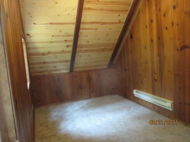 Building Photo - One Bedroom PLUS Loft!! Completely redone!  Beautiful Sierra Village Chalet!