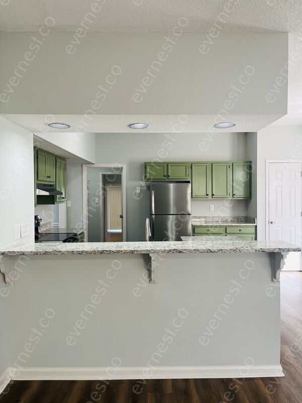 Building Photo - 9601 Marshbrooke Rd