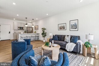 Building Photo - 139 W Chelten Ave