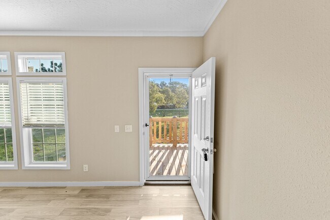 Building Photo - 7662 Monongahela Ave