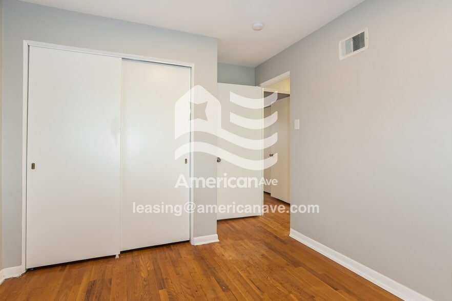 Building Photo - 13355 Old Halls Ferry Rd