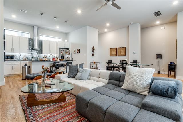 Building Photo - 5608 Lindell Ave