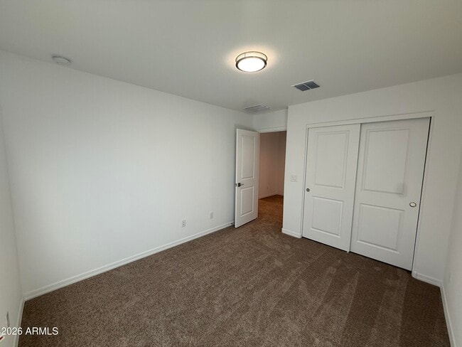 Building Photo - 14668 W Soft Wind Dr