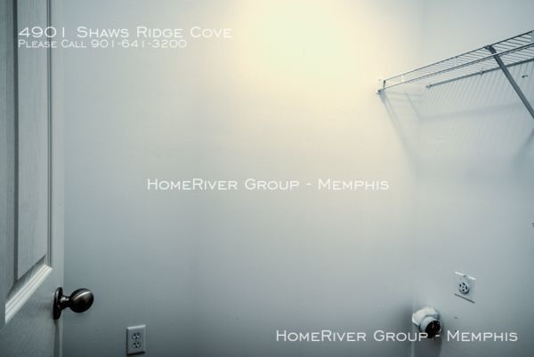 Building Photo - 4901 Shaws Ridge Cove