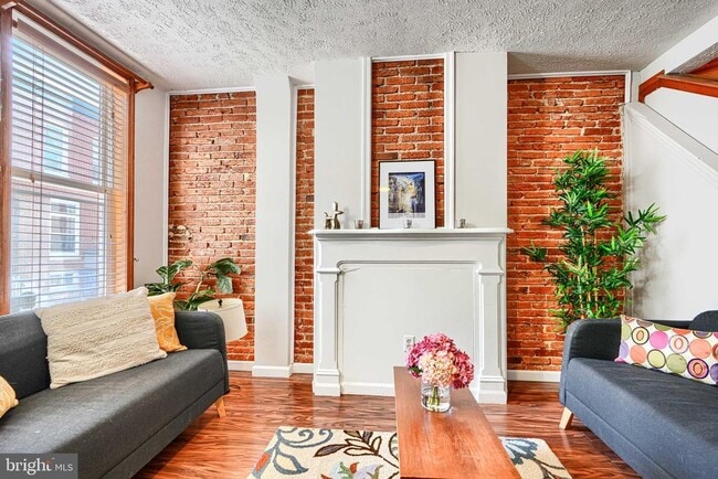 Building Photo - 1230 Wall St