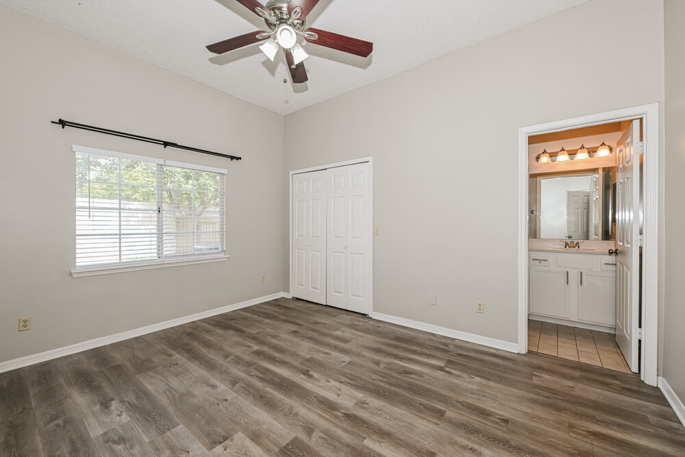 Building Photo - 7737 Manassas Ct E