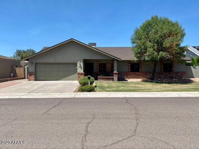 Primary Photo - 1710 E Diamond Dr