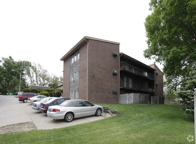 Building Photo - St. Francis Apartments
