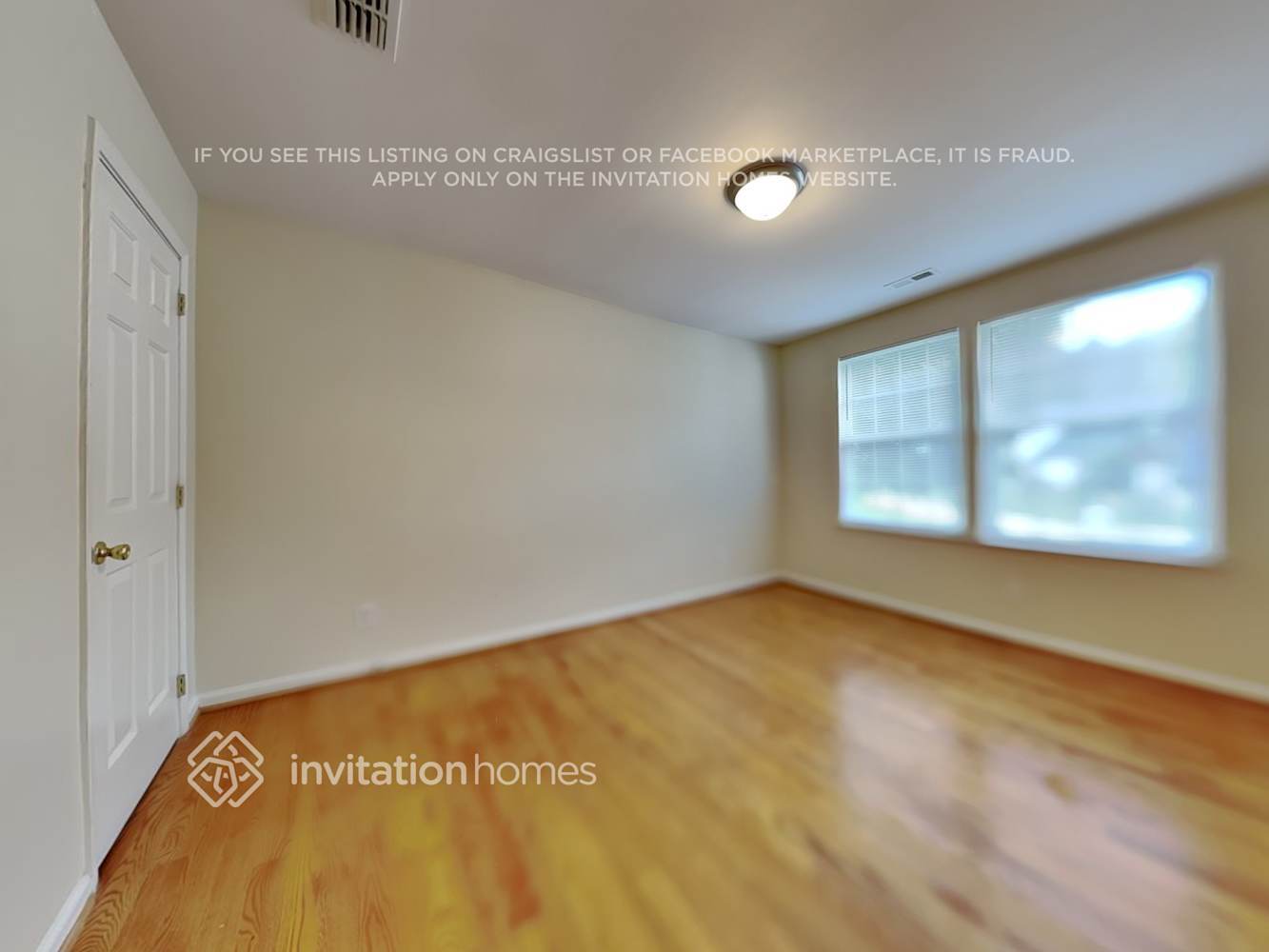 Building Photo - 8737 Londonshire Dr