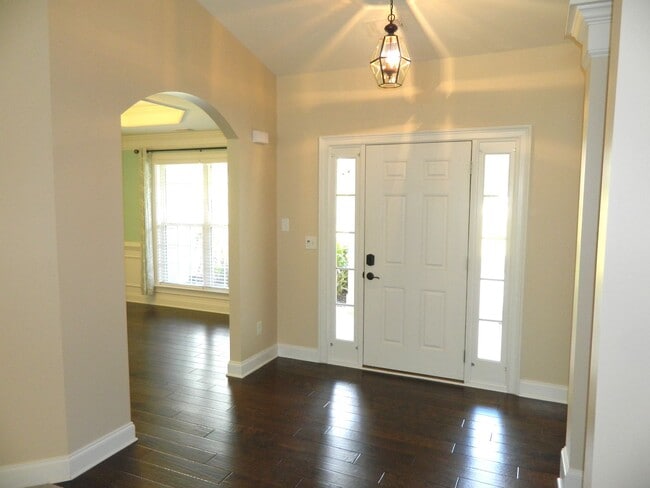Building Photo - 9515 Berwick Ct