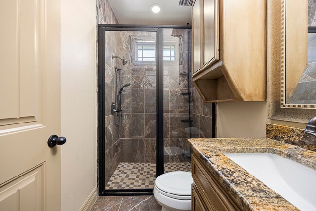 Building Photo - 3805 Kangaroo Ct