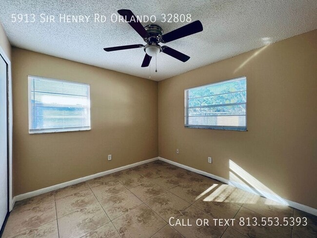 Building Photo - 5913 Sir Henry Rd