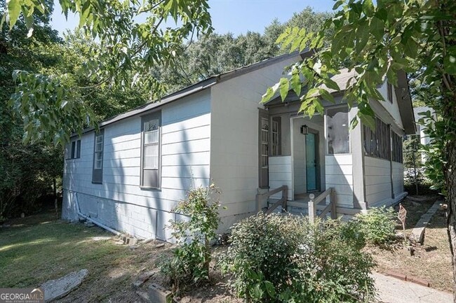 Building Photo - 184 Dahlia Ave NW