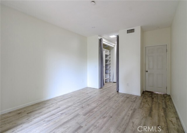 Building Photo - 2538 W MacArthur Blvd