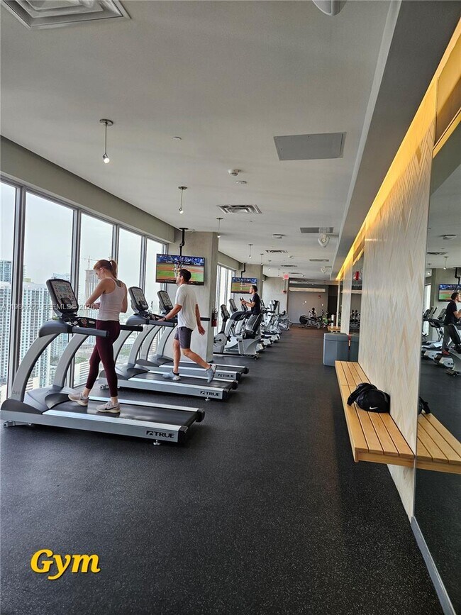 Building Photo - 151 SE 1st St