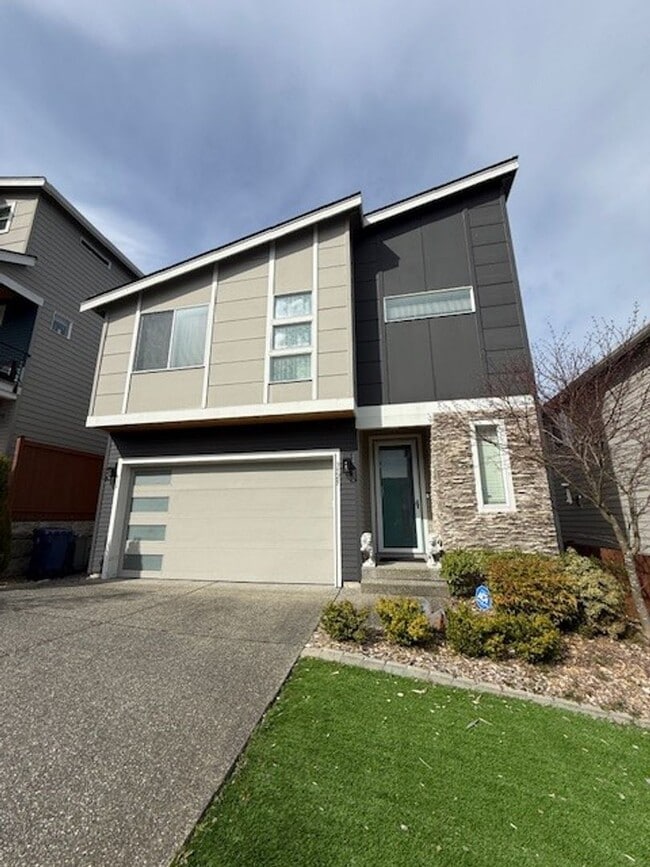 Building Photo - 3Bd/2.25Ba Lynnwood Townhouse