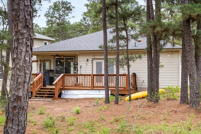 Building Photo - 205 Hanauma Dr