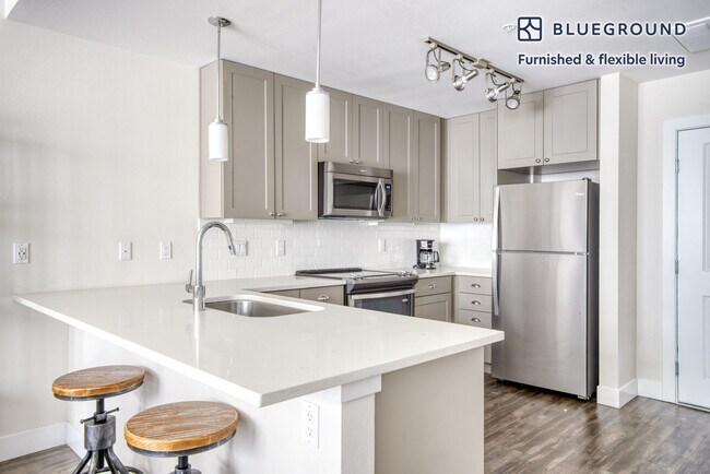 Building Photo - 3251 Lowell Blvd