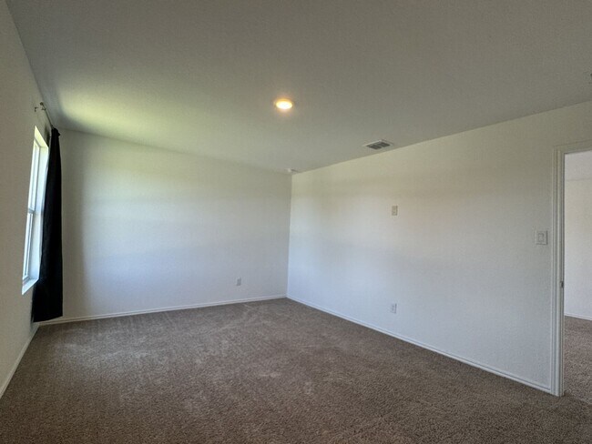 Building Photo - 14803 Brandy Bnd