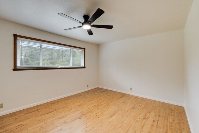 Building Photo - 1019 Mt Aukum Ct