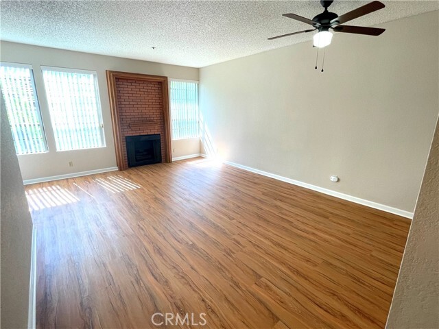 Building Photo - 2563 Plaza del Amo