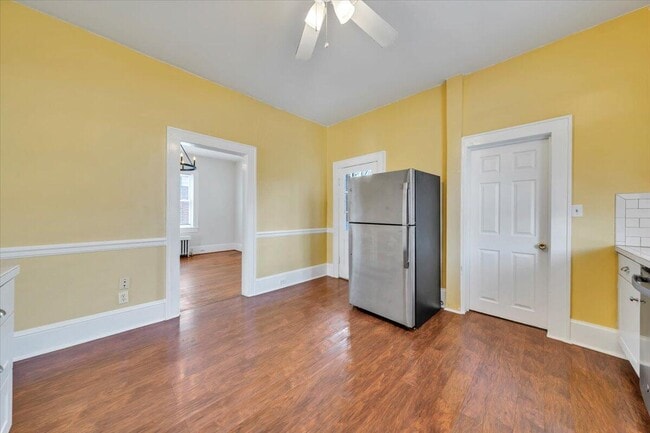 Building Photo - 1144 Wasena Ave SW