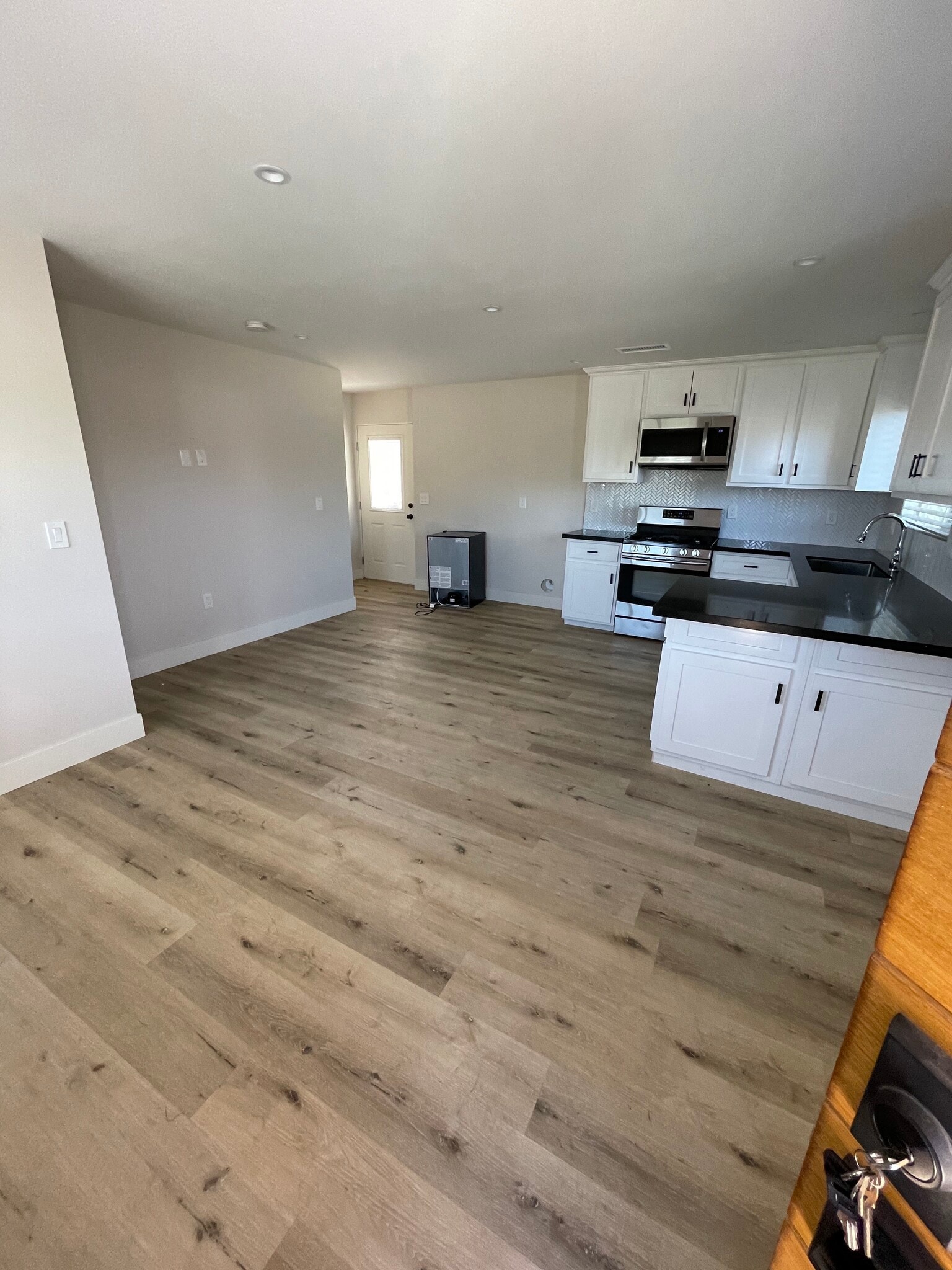 Building Photo - 1029 Oleander St