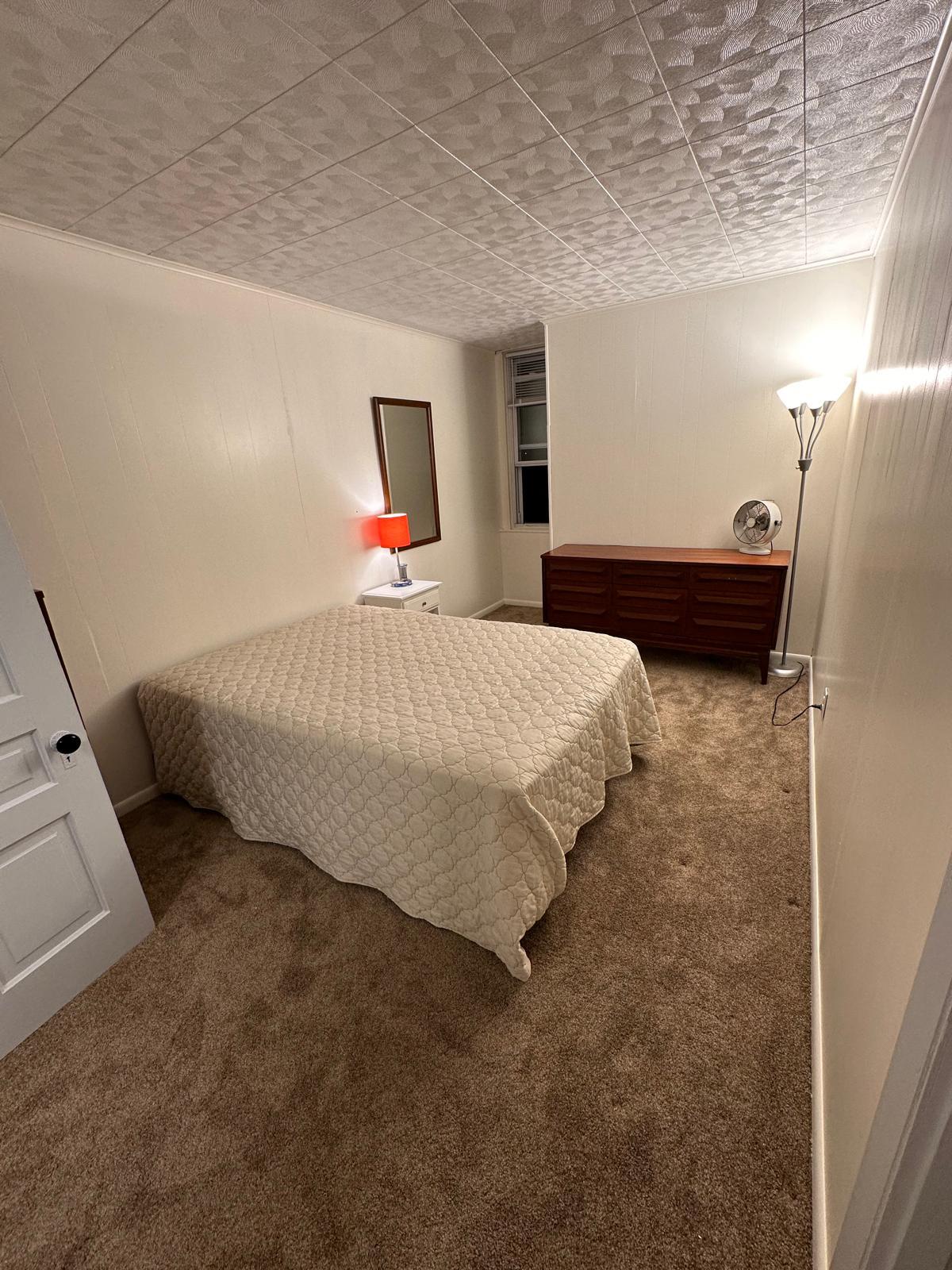 Bedroom - 7 Oakland Sq