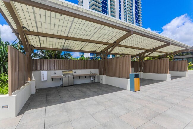 Building Photo - The Park on Keeaumoku - largest 2-bedroom residence offering 1,074 square feet of interior living...