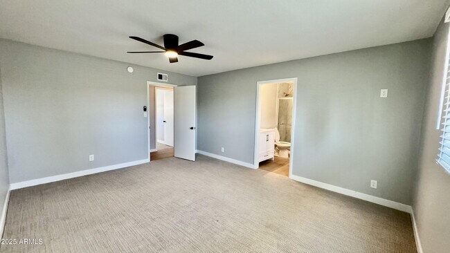 Building Photo - 8516 E McDonald Dr