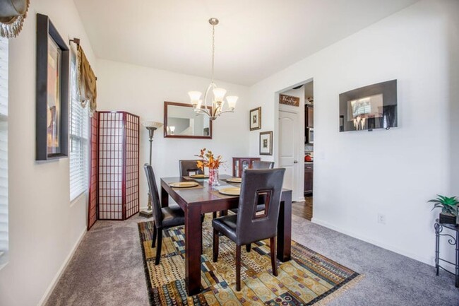 Building Photo - Beautiful Traditional Home with Downstairs...
